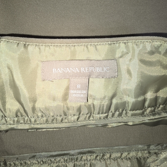 Banana Republic Pencil Skirt - Picture 3 of 3